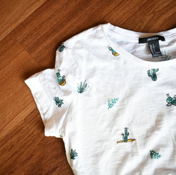Forever 21 Cactus Print Tshirt - Picture 3 of 7
